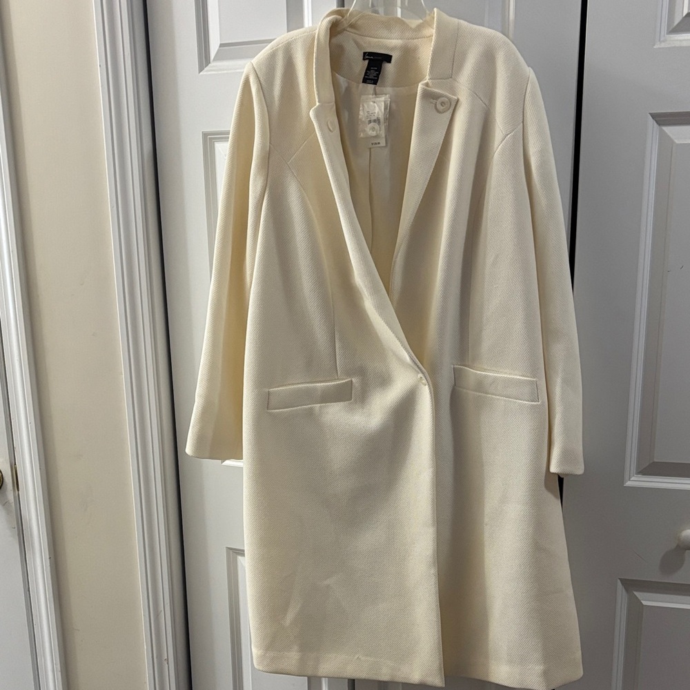 Lane Bryant Elegant Cream Trench Coat